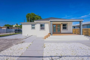 Modern Miami Unit 1 - Close to South Beach & Airport